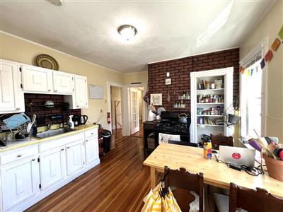 2 Gilson Ter, Spring Hill