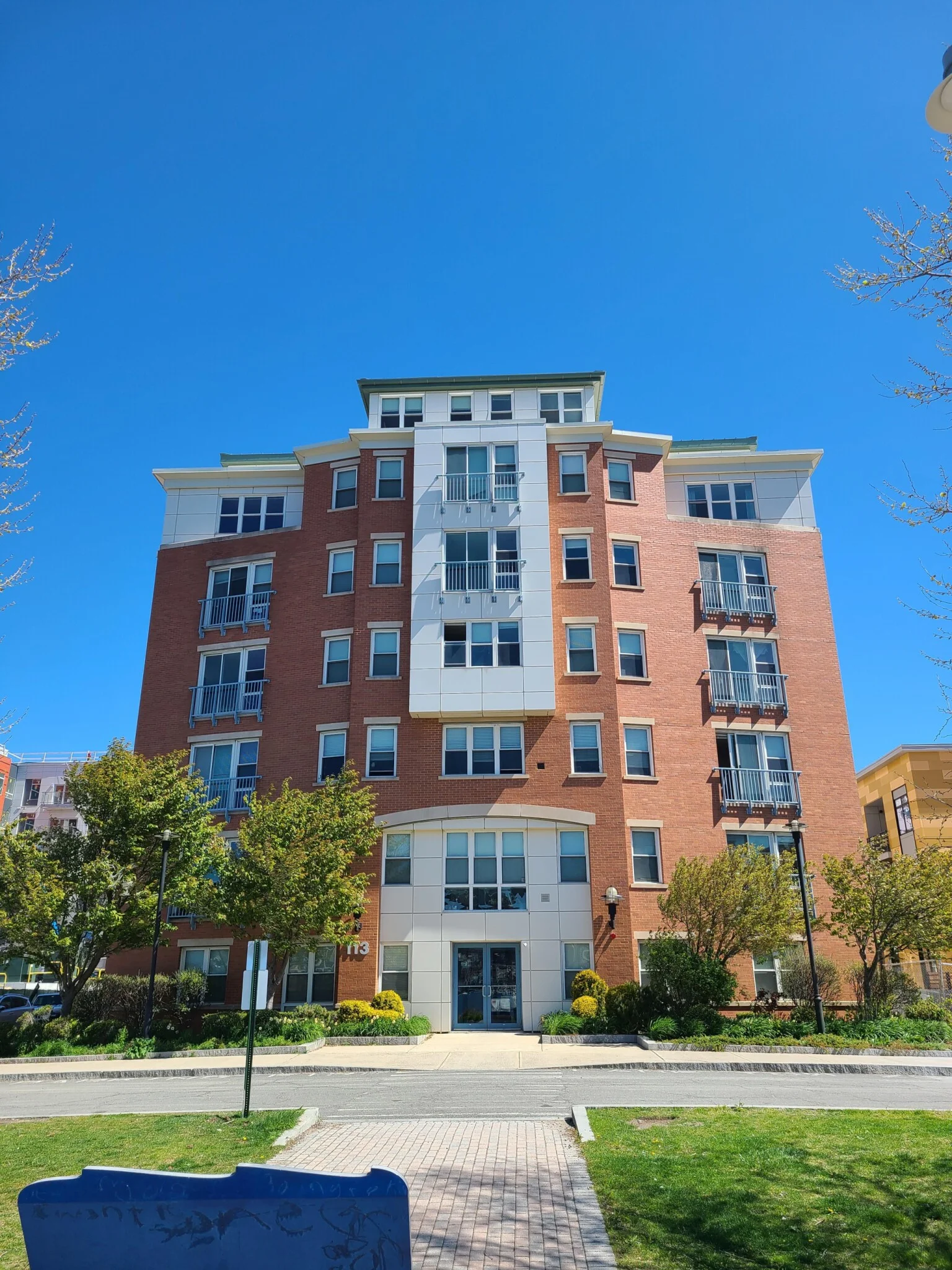 114 Sumner St, East Boston