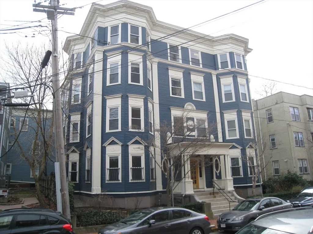 88 Hancock St, Mid-Cambridge