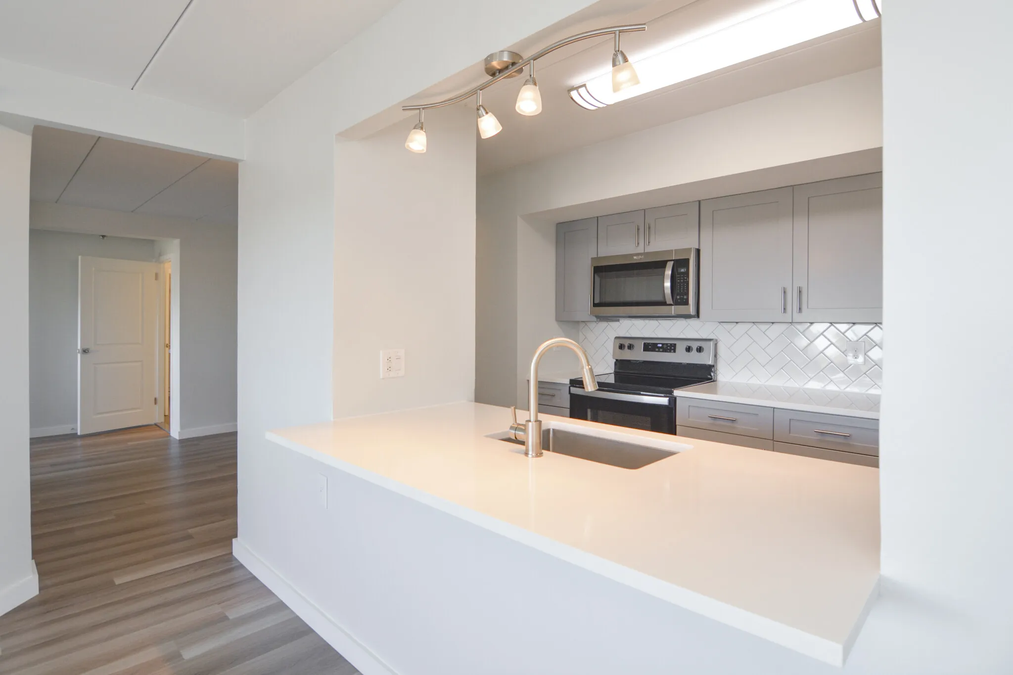 1925 Commonwealth Ave, Brighton