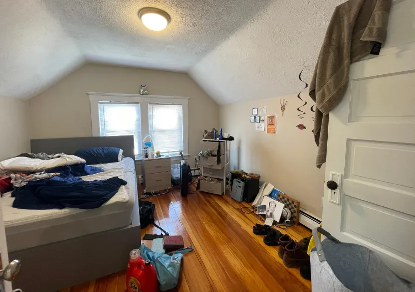 12 Berwick Rd, South Medford