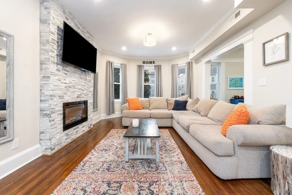 30 Larchmont St, Dorchester