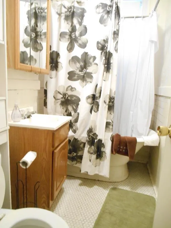 1175 Boylston St, Fenway