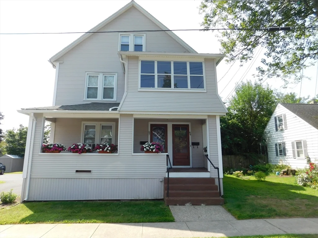 67-69 Angeline St, West Springfield