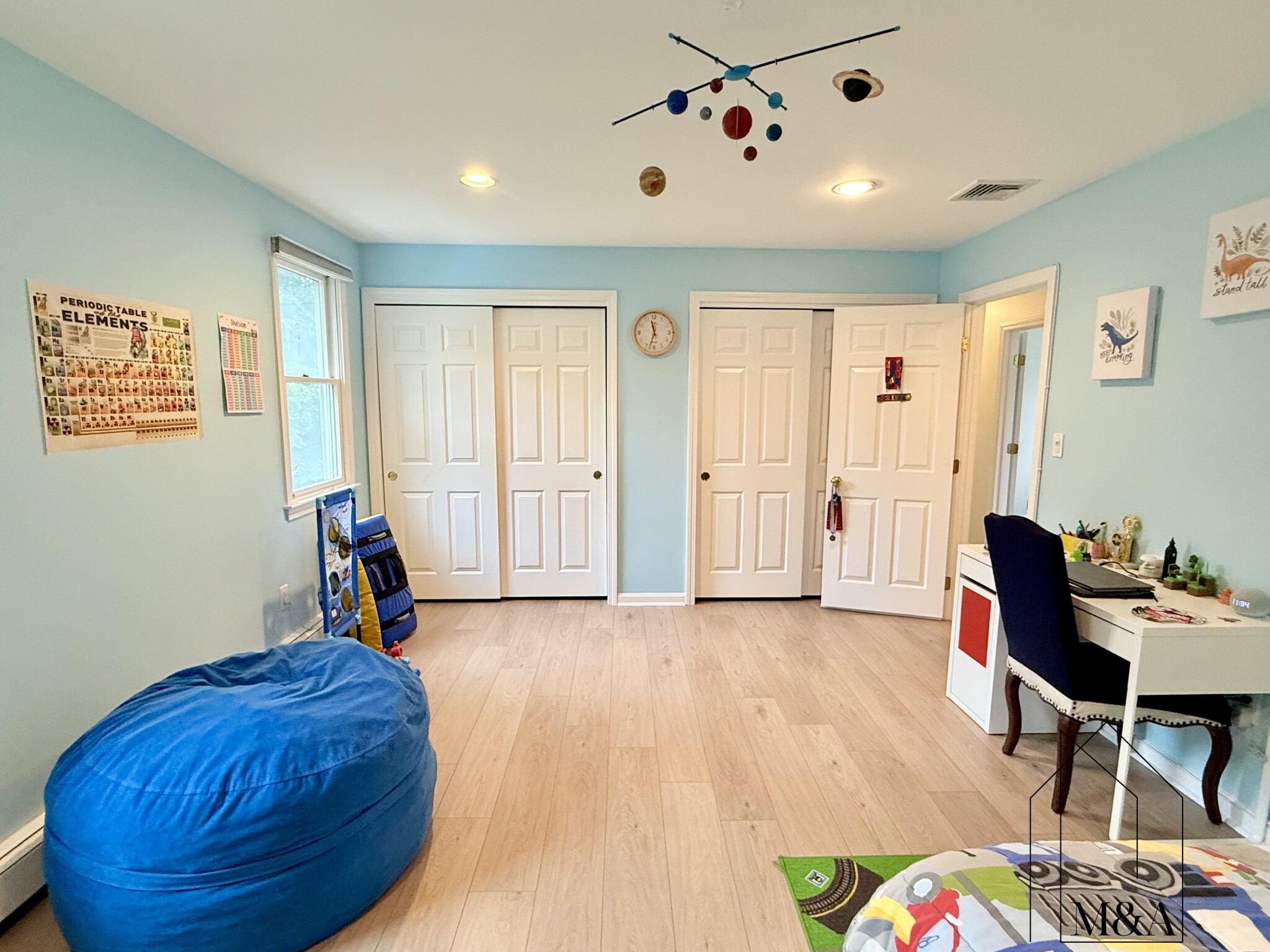 16 Avery Path, Oak Hill