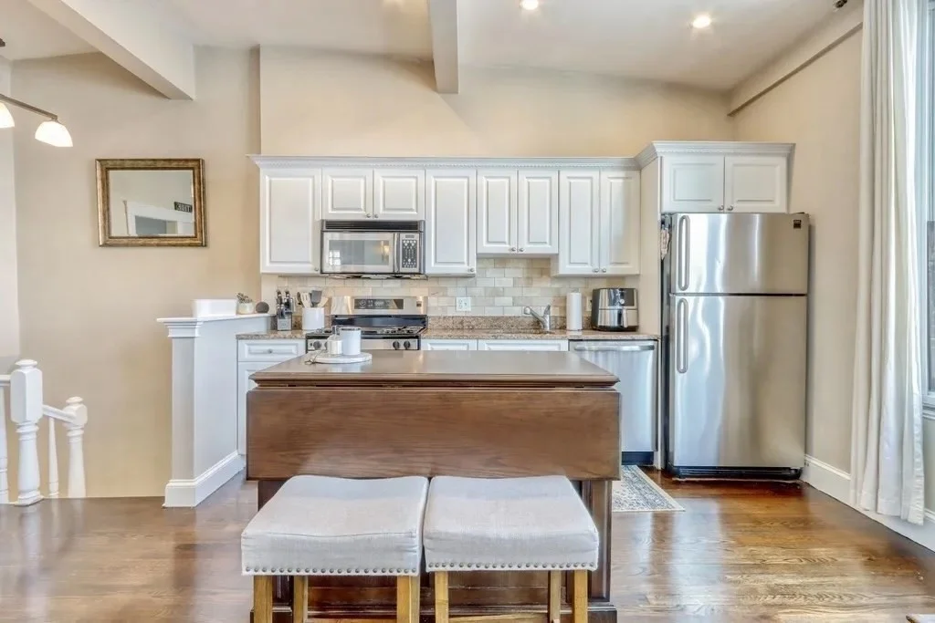 439 West Fourth St, South Boston