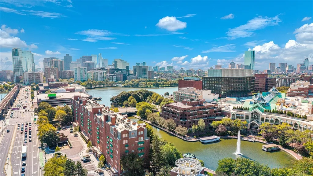 6 Canal Park, East Cambridge