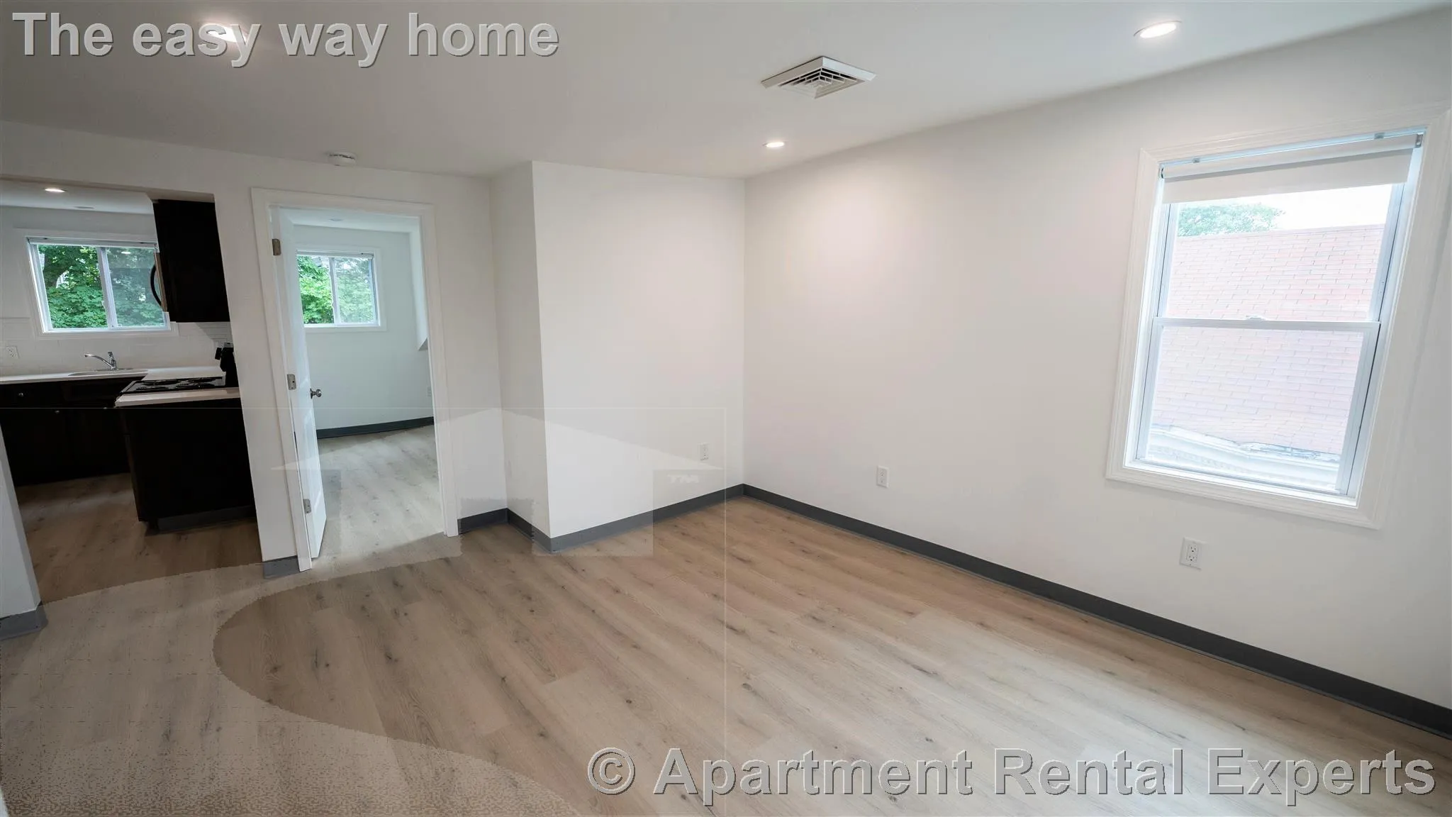 301-303 Boston Ave, Tufts