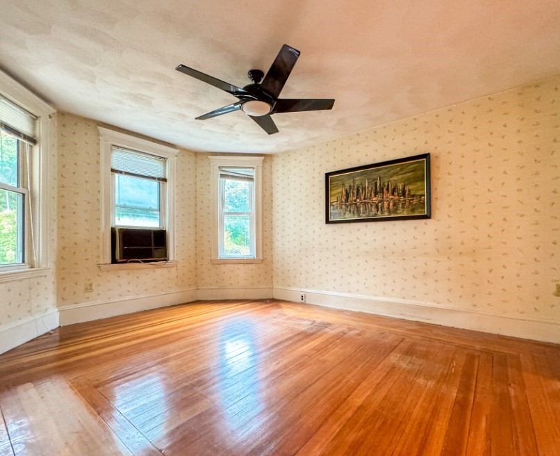 222 Fellsway West, Medford