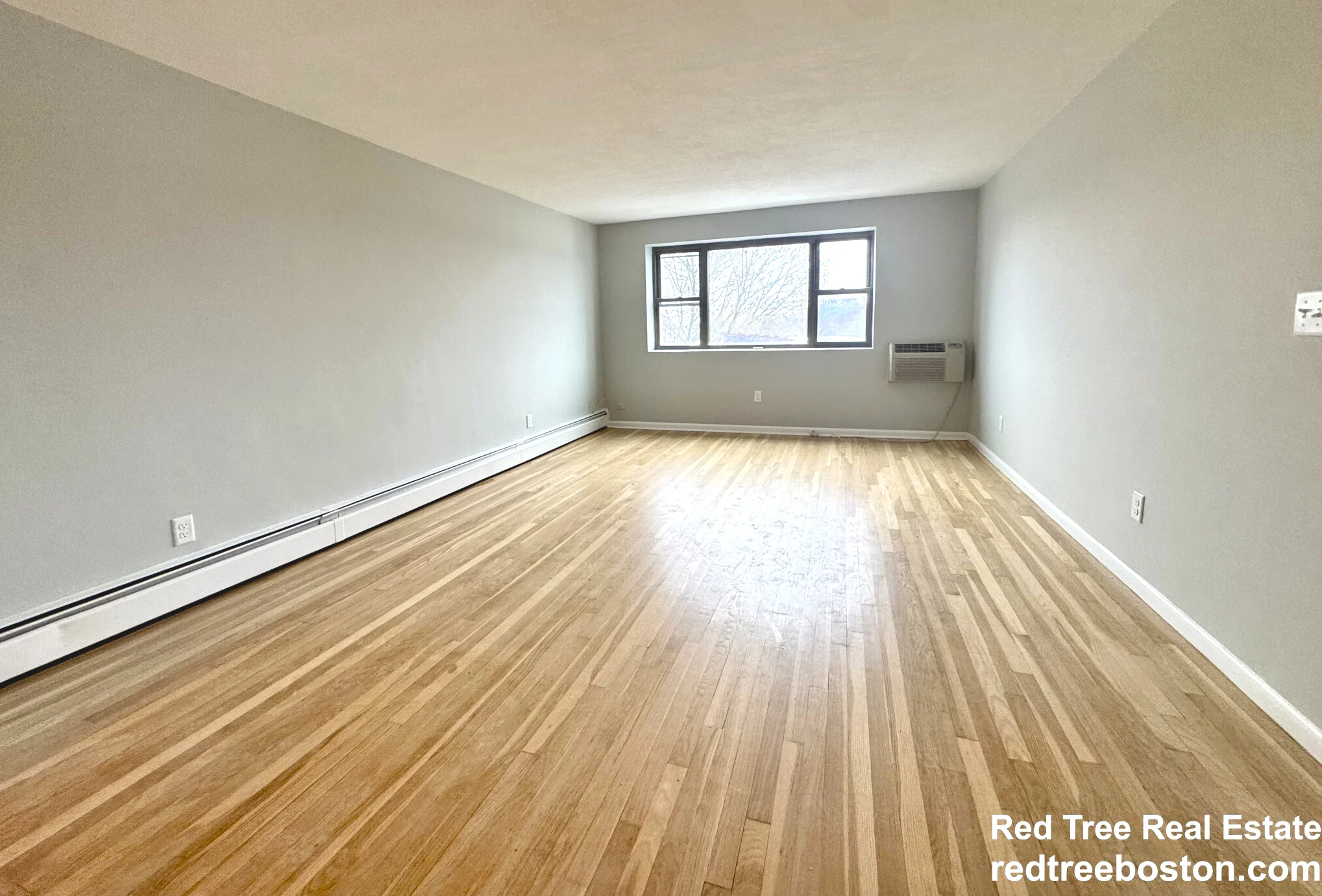 97 Spring St, West Roxbury