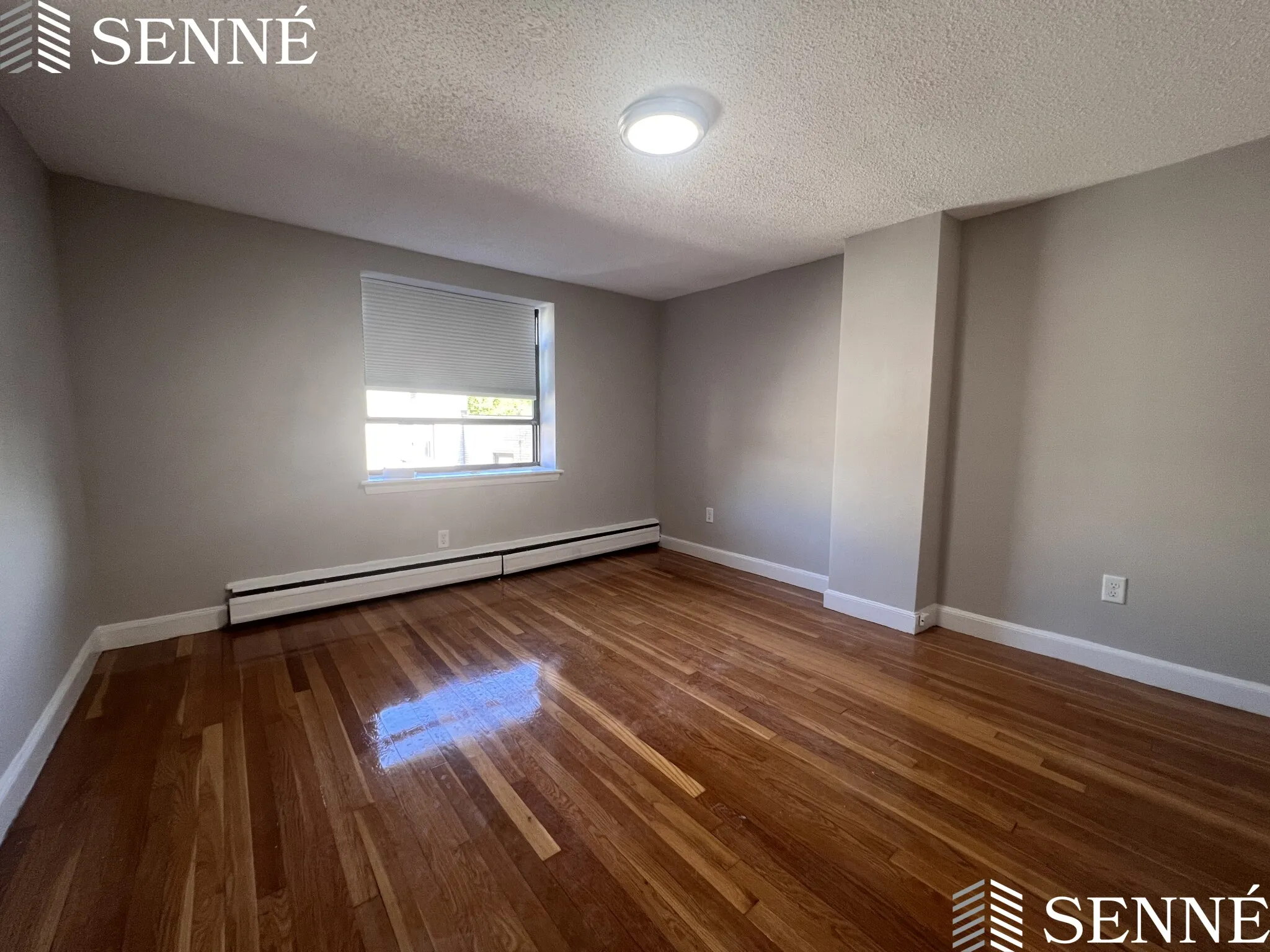 48 A Harvard Ave, Harvard Avenue