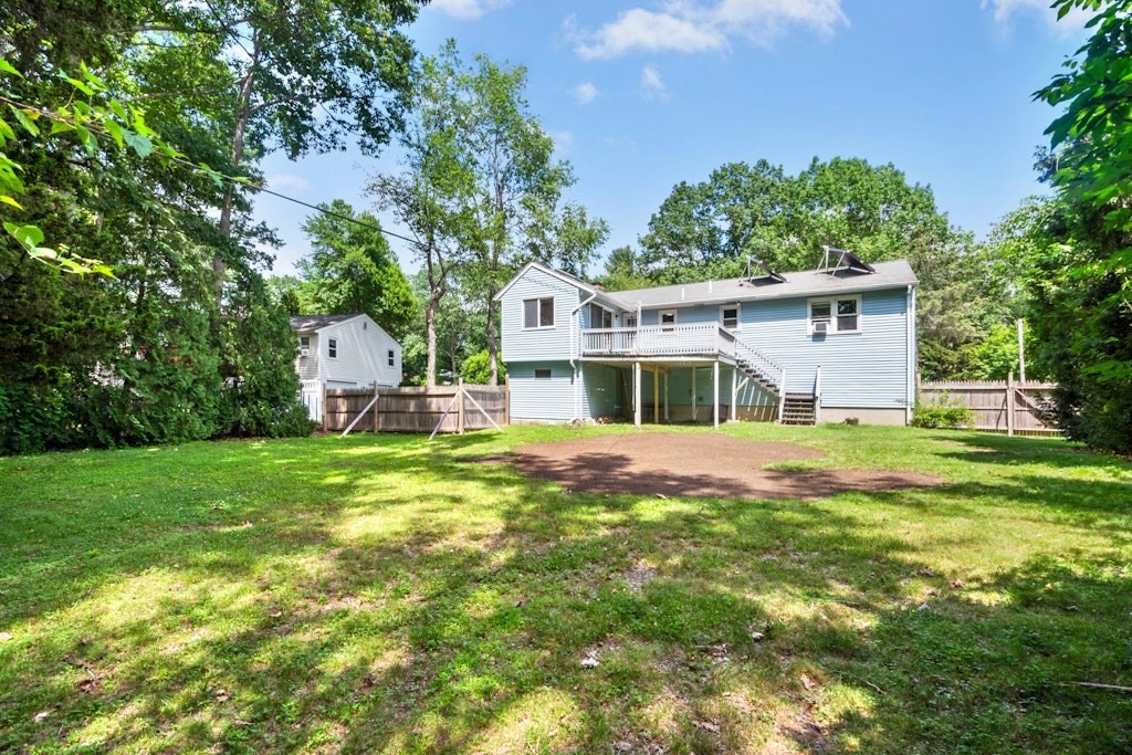 11 Minuteman Way, Shrewsbury