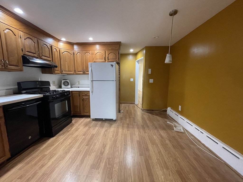 338 K St, South Boston