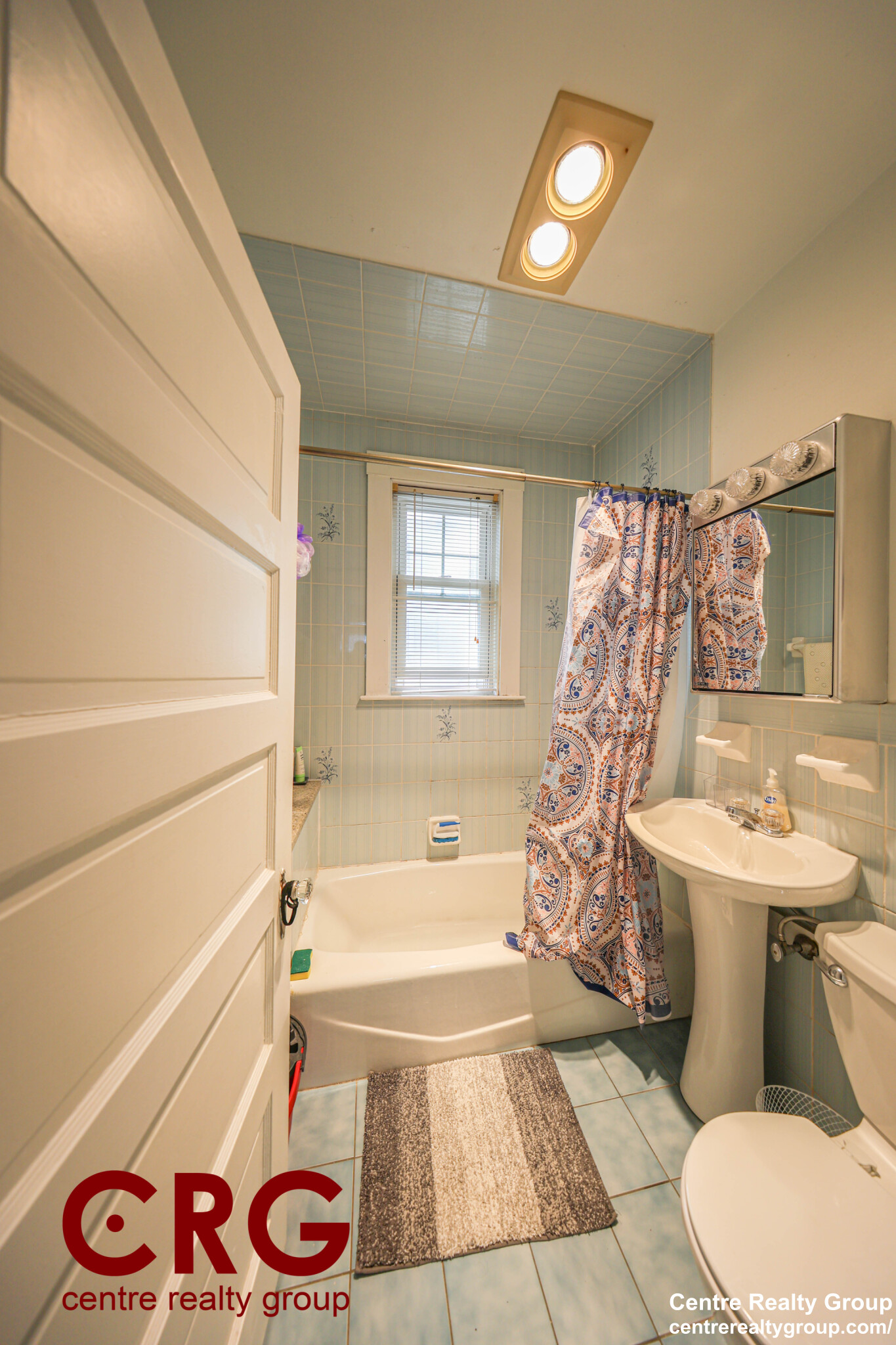 23 Indiana Ter, Newton Upper Falls