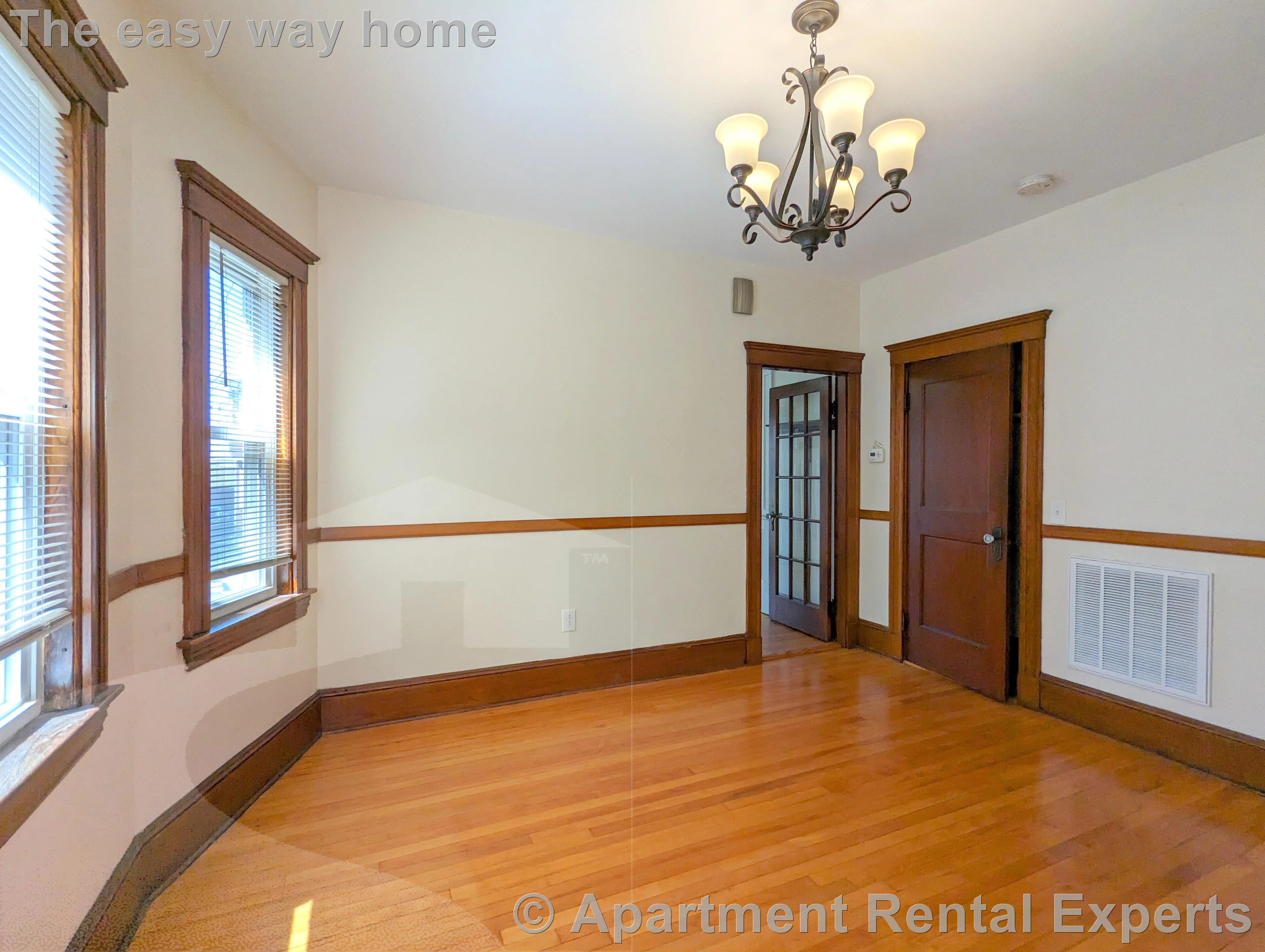 108 West Quincy St, Tufts