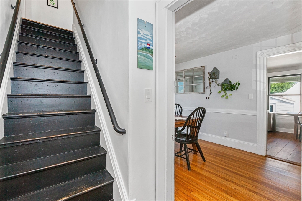 1079 Shirley St, Point Shirley