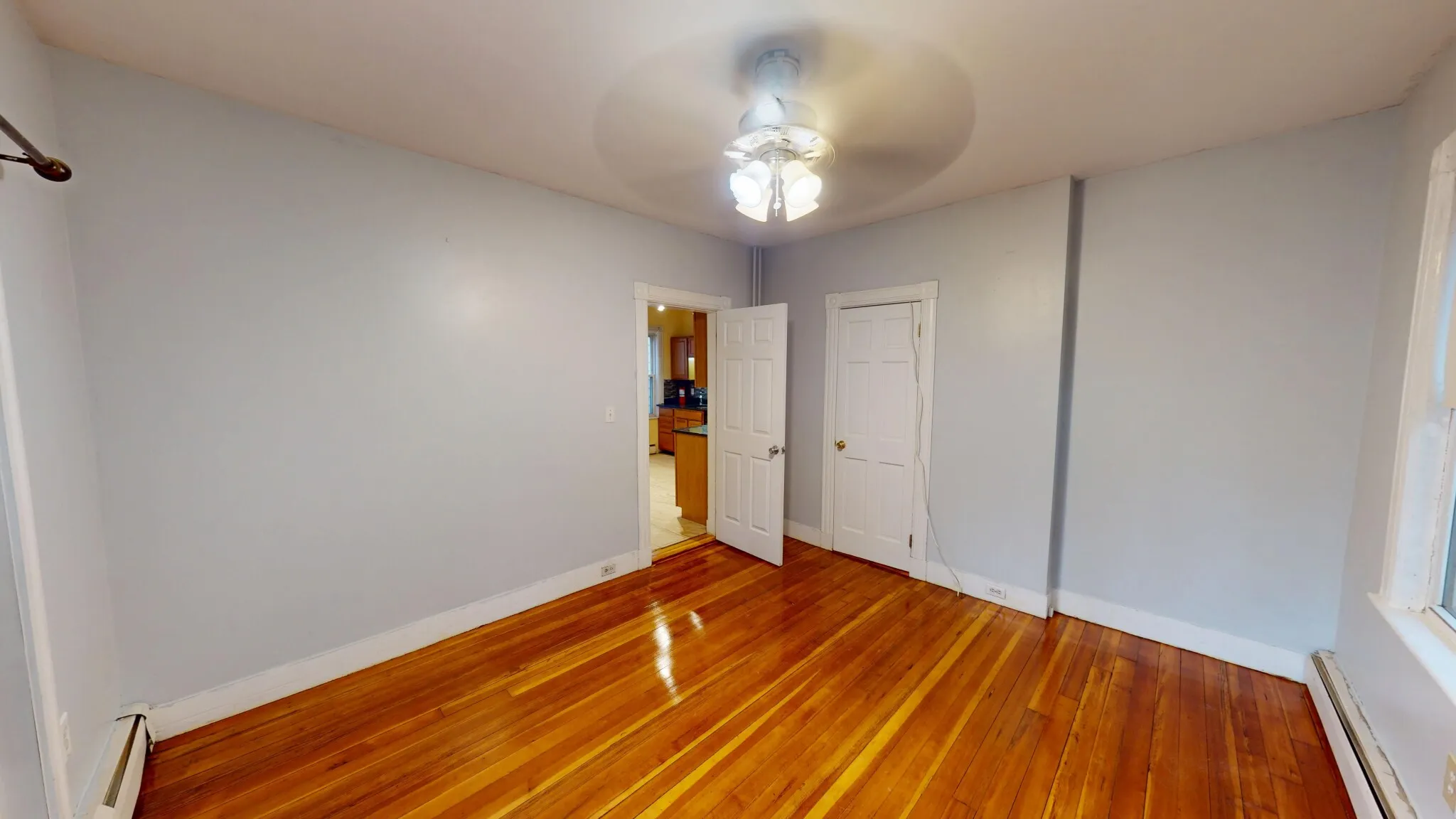 46 Middle St, South Boston