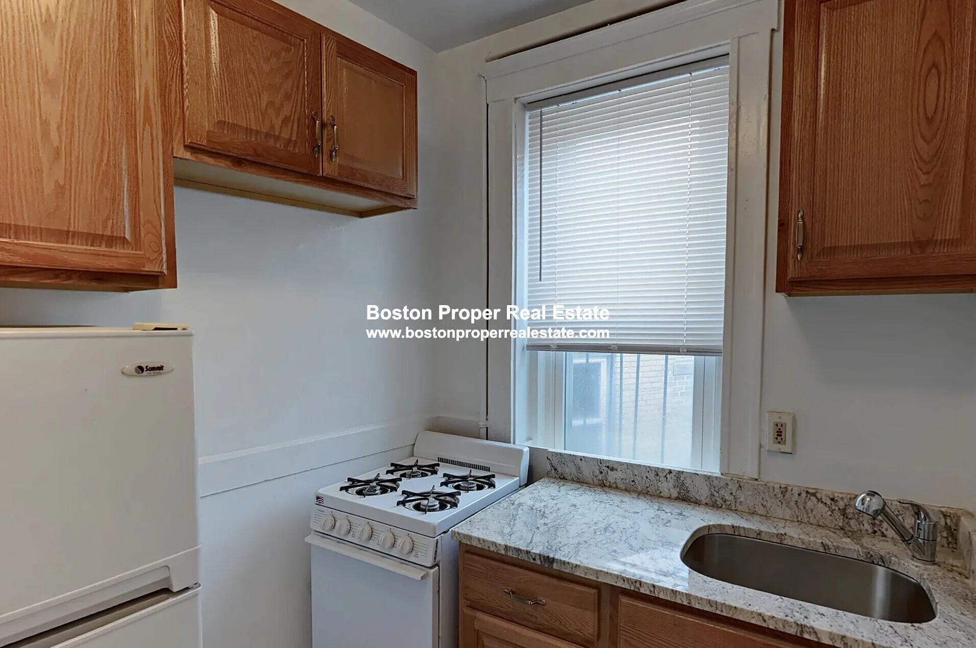 143 Park Dr, Fenway