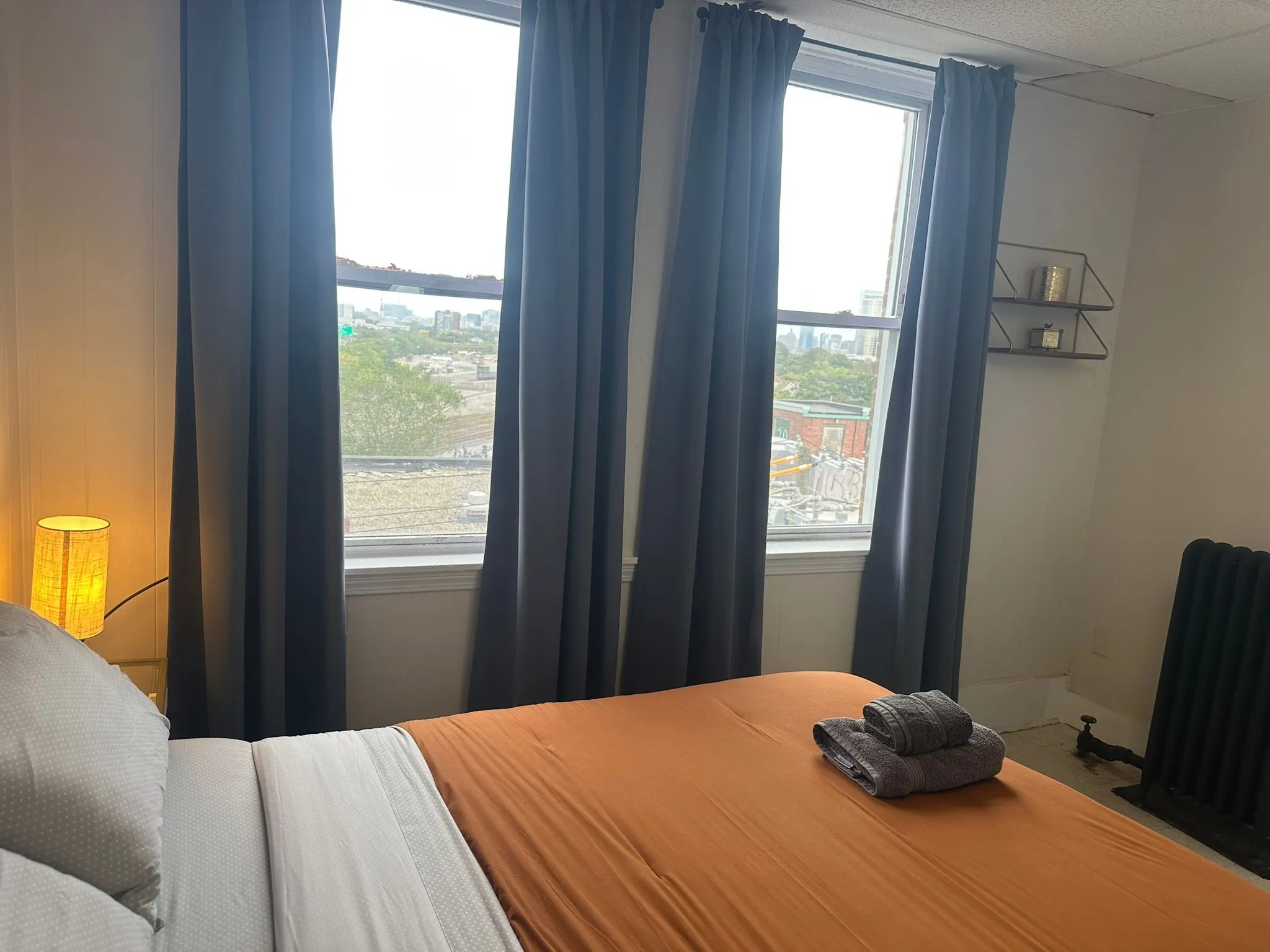 7 Linden St, Allston