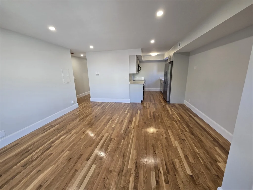 94 Beaconsfield Rd, Brookline Hills