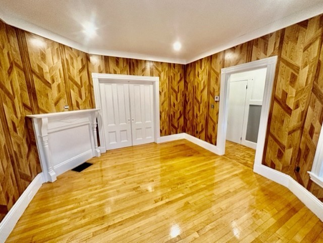 14 Stanford Ter, Ward Two