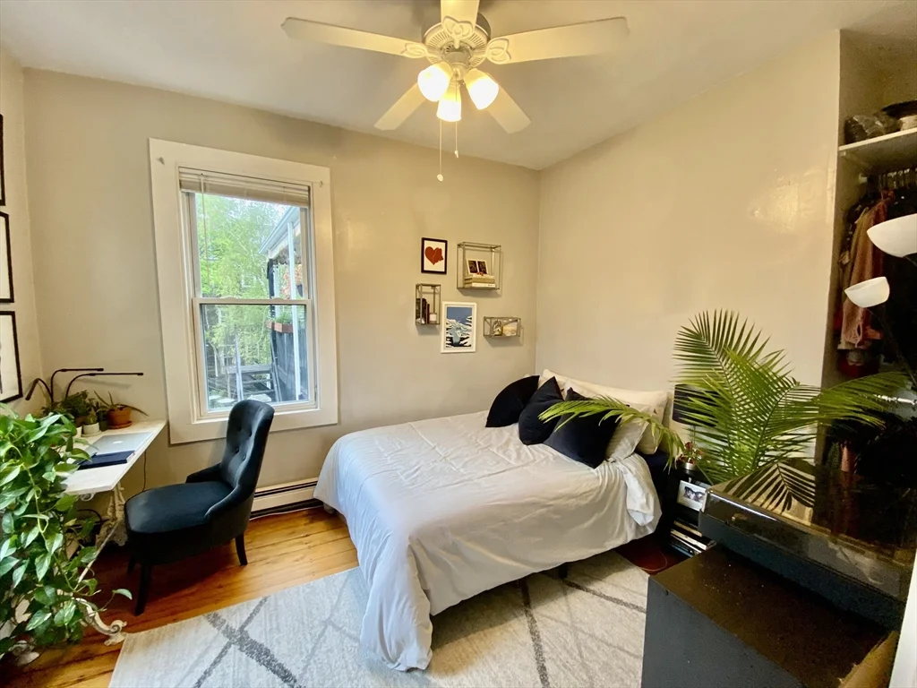 27 Hurd Rd, Coolidge Corner