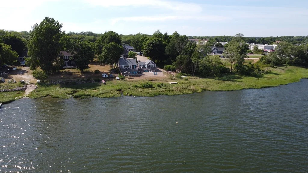 37 Cranberry Hwy, Orleans (village)