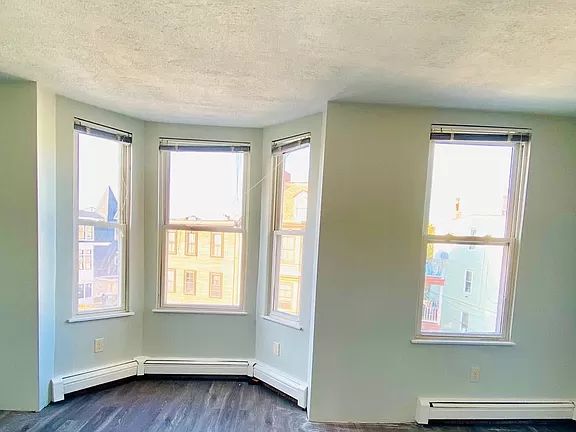 1 bed, 1 bath apartment for rent at 21 Eutaw St Unit 2, East Boston — photo 8 of 17
