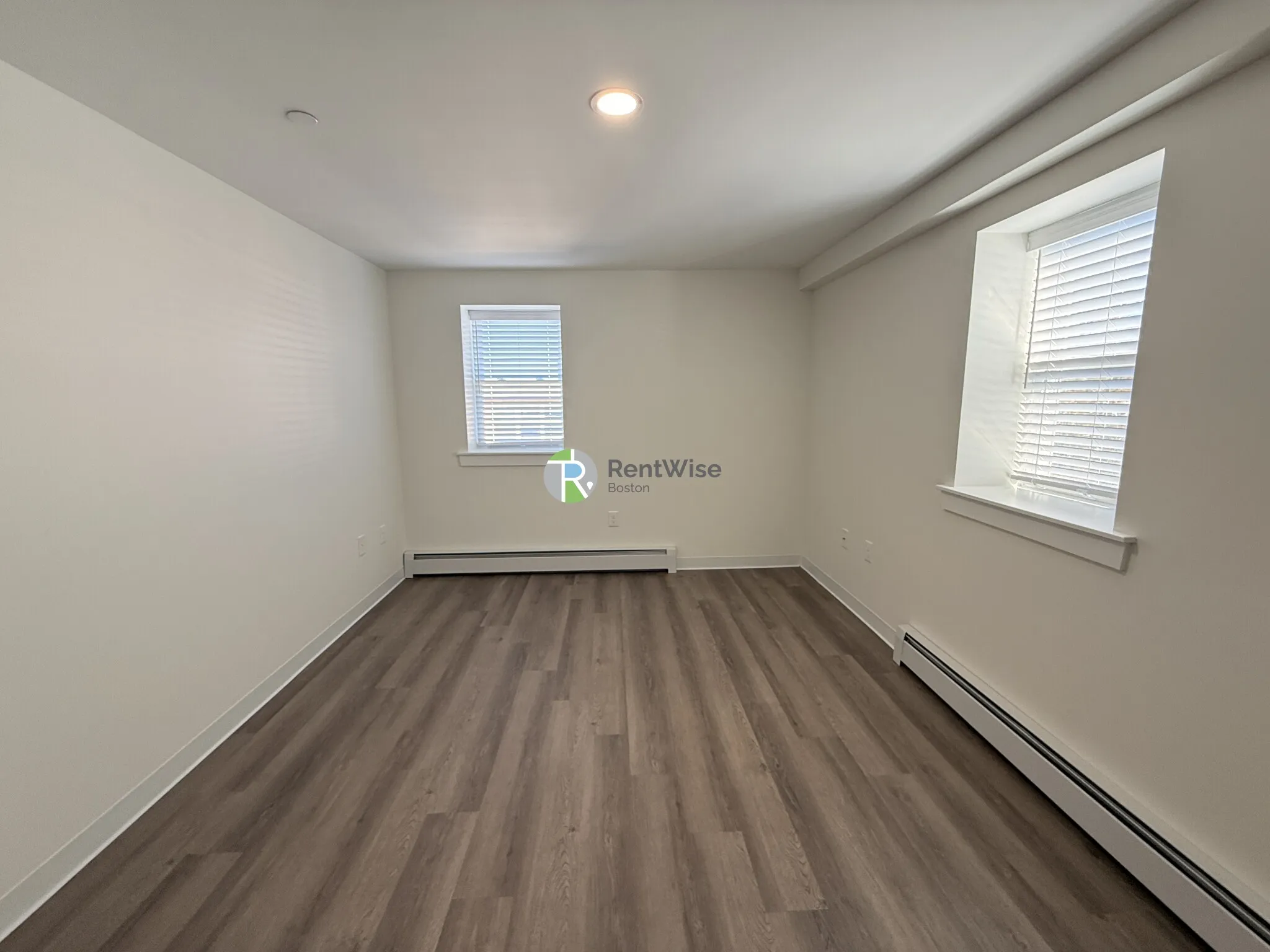 1741 Washington St, Braintree