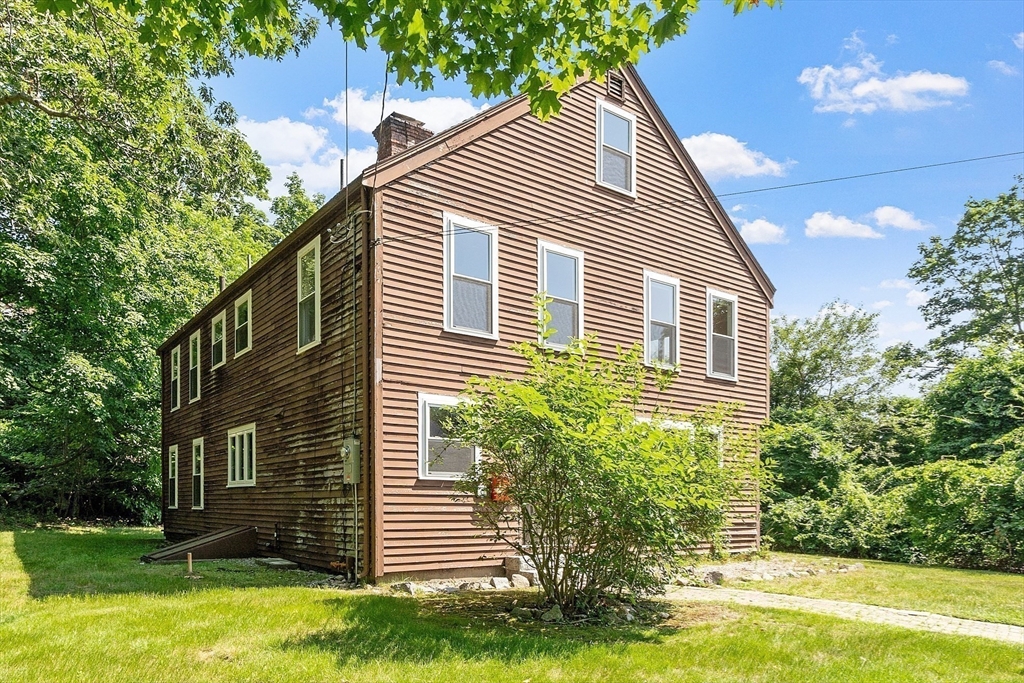 4 Lowest Ln, Rockport