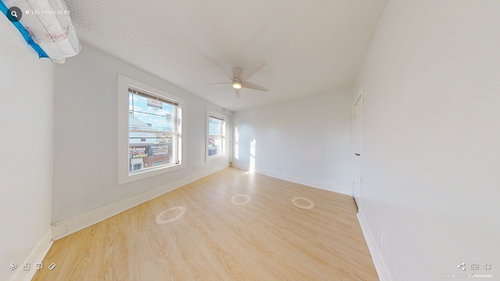 126 Felton St, Waltham