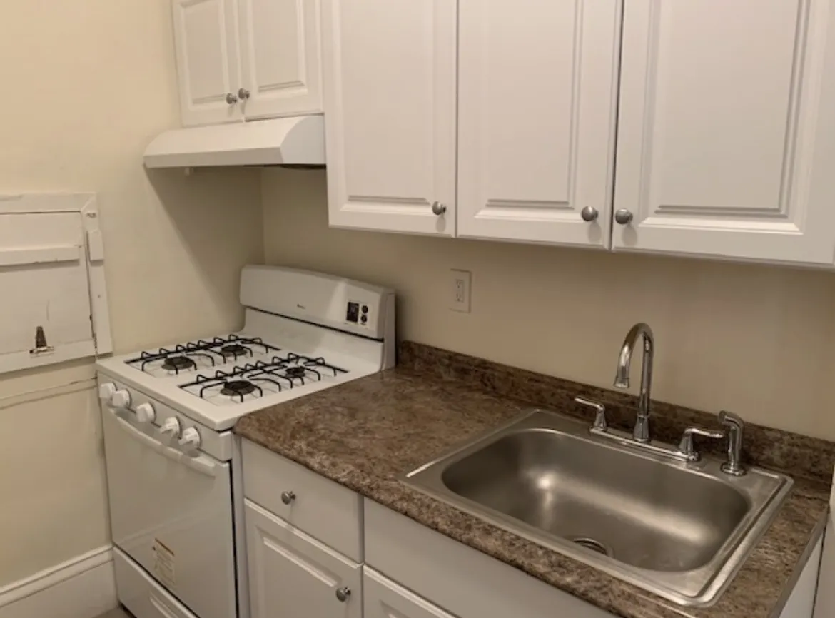 2 Ware St, Mid-Cambridge