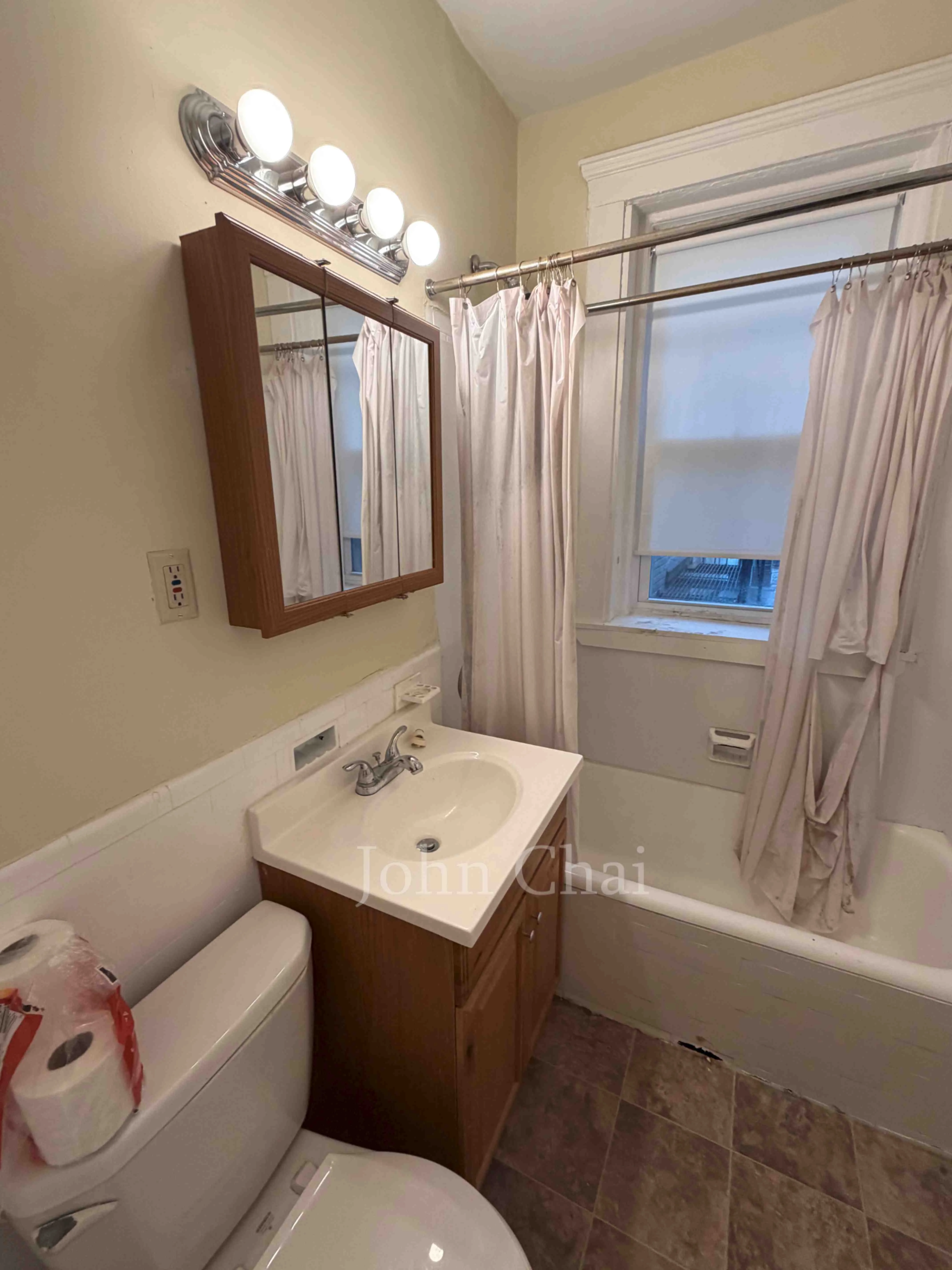 51 Linden St, Allston