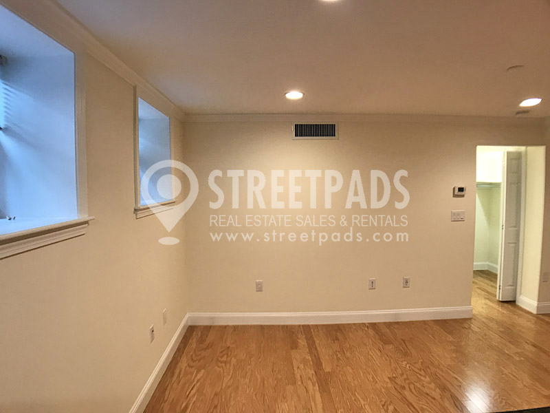 3 Langdon St, Neighborhood Nine