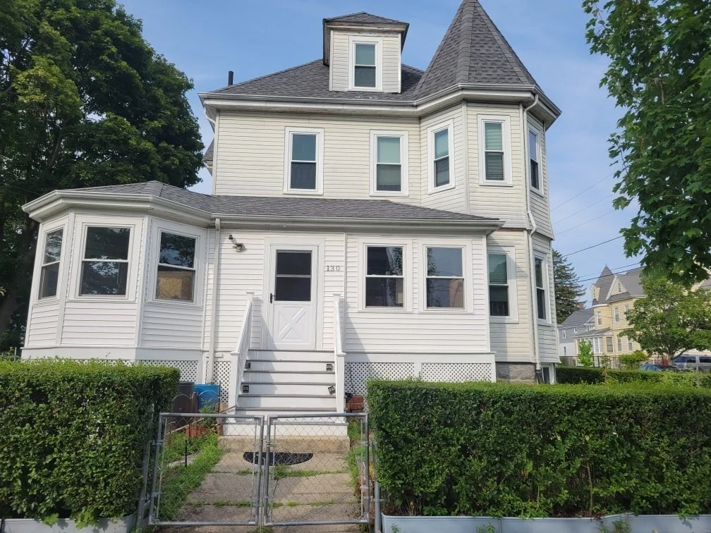 130 Taylor St, Quincy