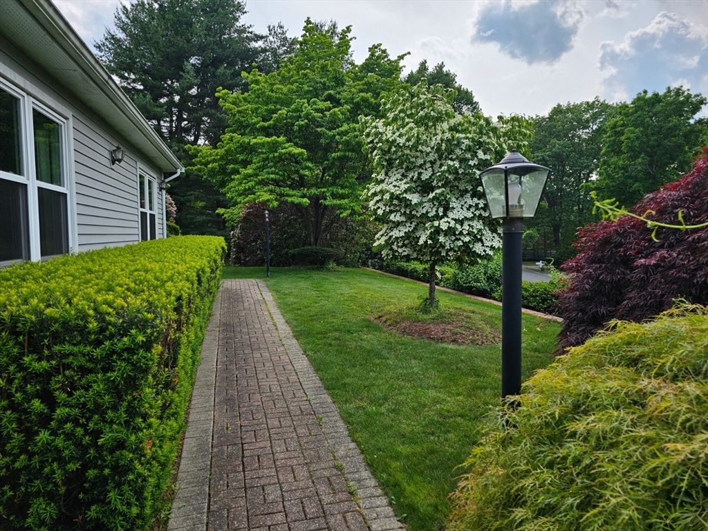 162 East Emerson Rd, Lexington