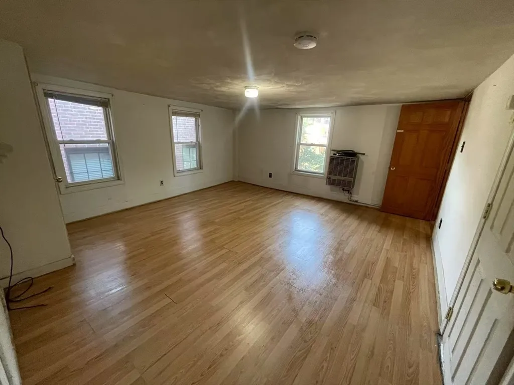 251 Broadway, The Port