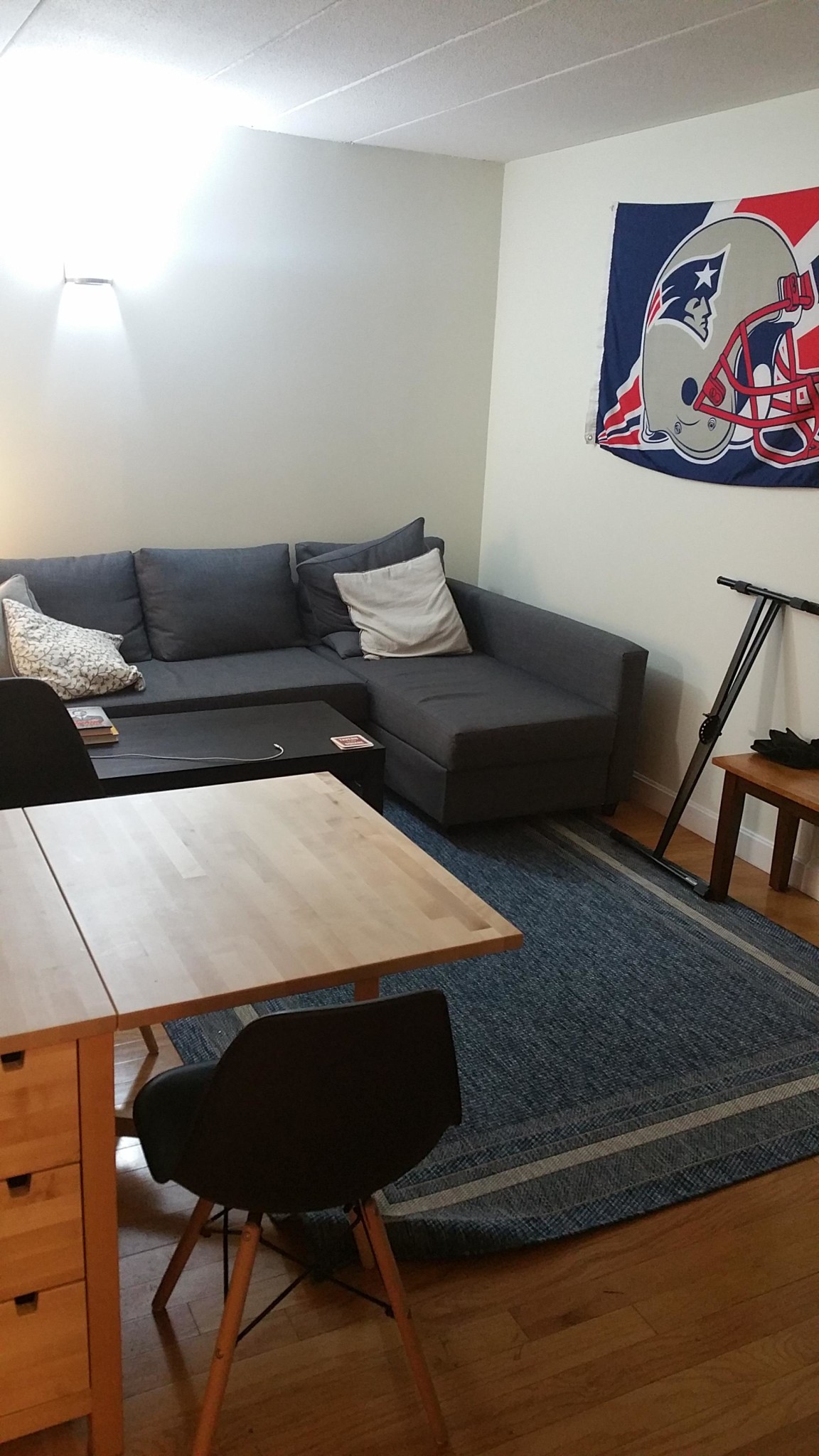 1933 Commonwealth Ave, Brighton