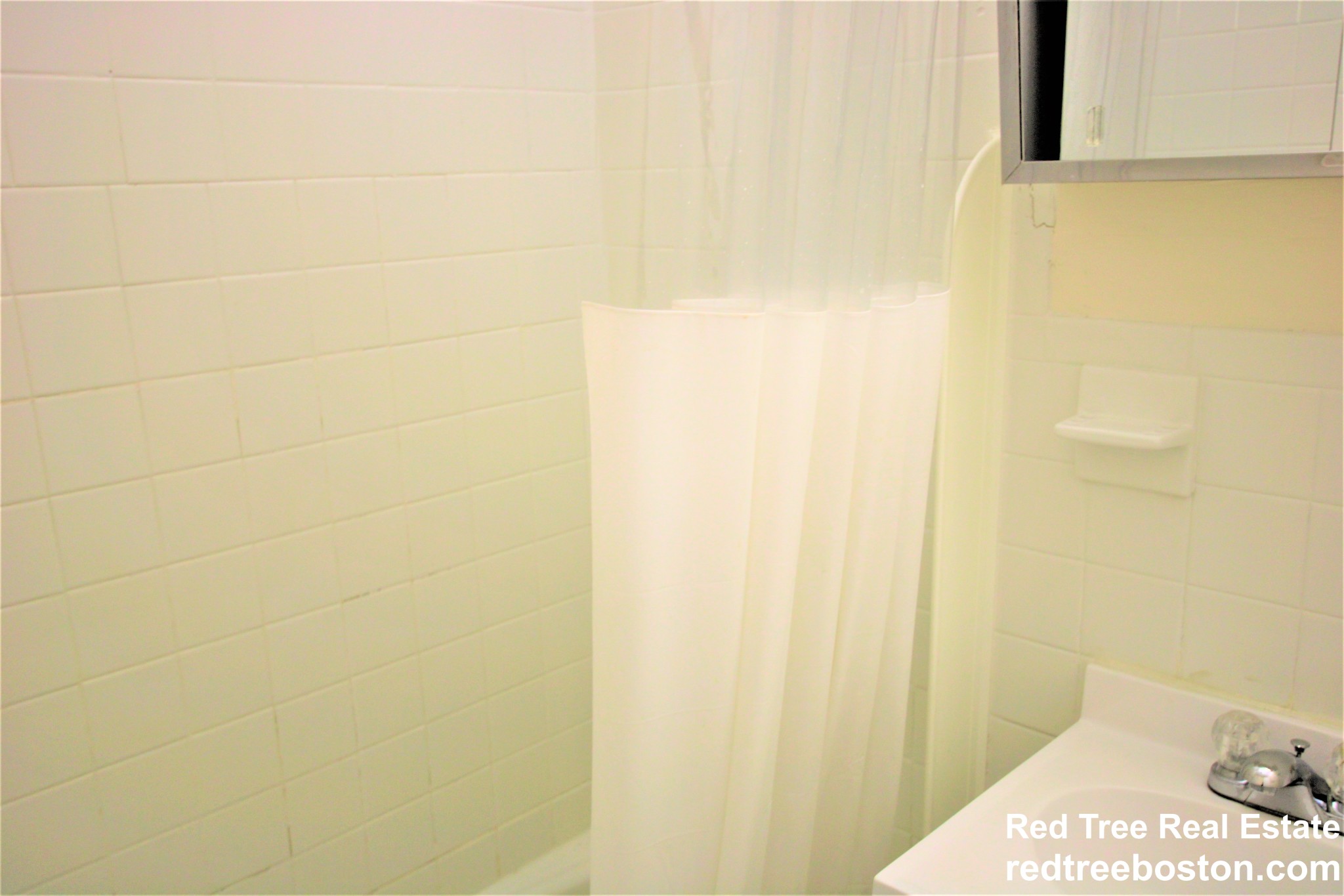 75 Gardner St, Allston