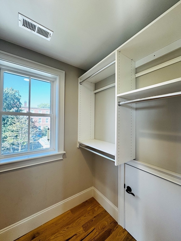 44 Evergreen St, Jamaica Plain