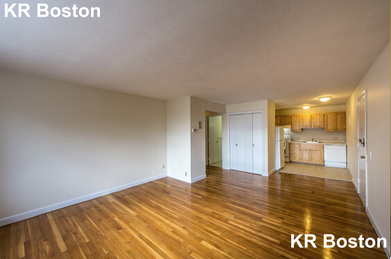 2 bed, 1 bath apartment for rent at 75 Gardner St Unit B5, Allston — photo 2 of 7