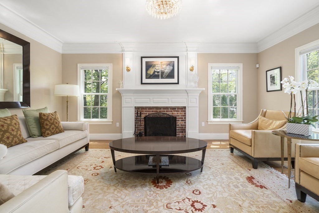 6 bed, 4+ bath apartment for rent at 750 Hammond St Unit 0, Chestnut Hill — photo 8 of 20