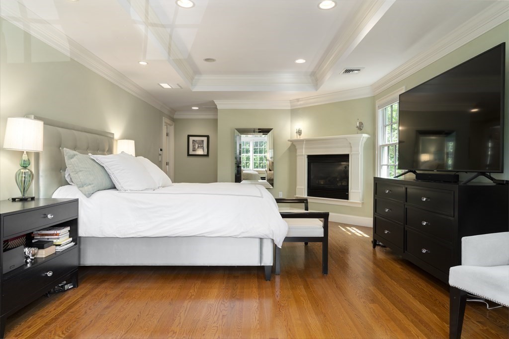 6 bed, 4+ bath apartment for rent at 750 Hammond St Unit 0, Chestnut Hill — photo 14 of 20