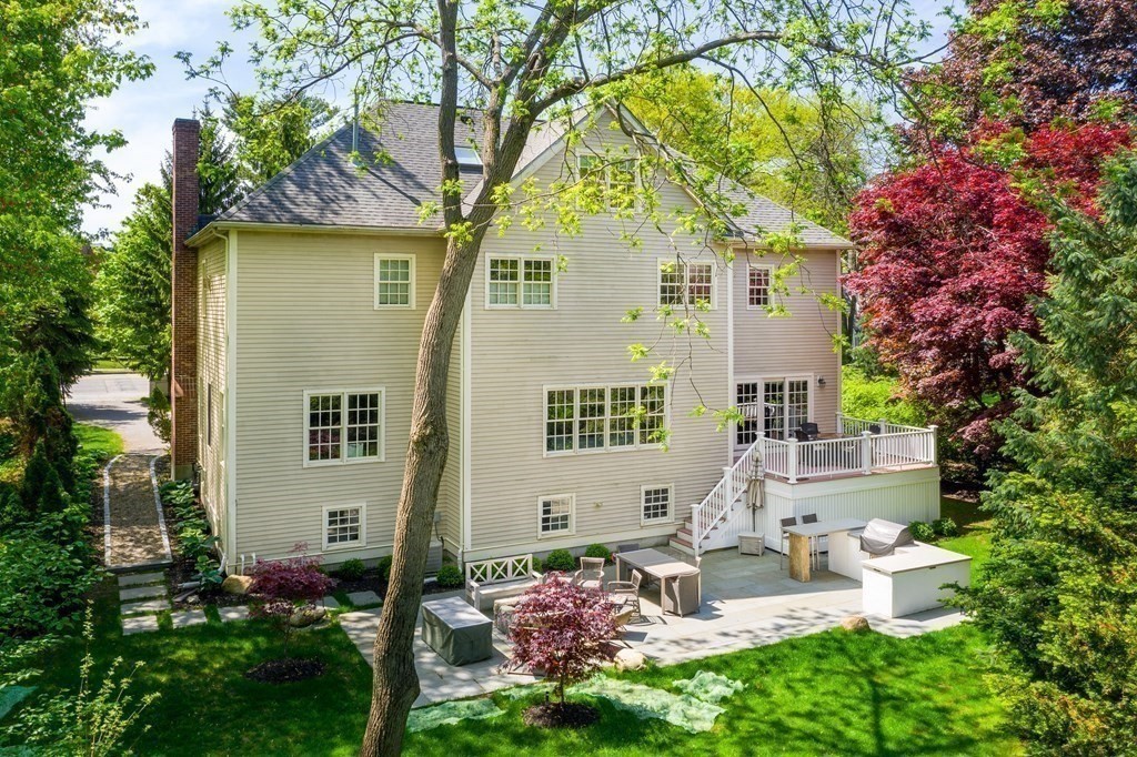 6 bed, 4+ bath apartment for rent at 750 Hammond St Unit 0, Chestnut Hill — photo 15 of 20