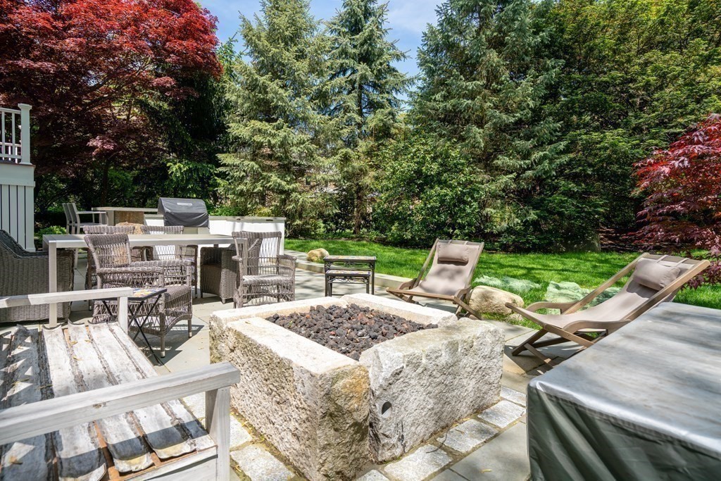 6 bed, 4+ bath apartment for rent at 750 Hammond St Unit 0, Chestnut Hill — photo 17 of 20