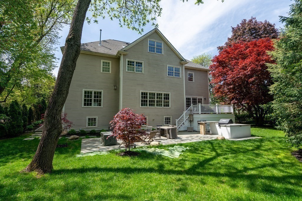 6 bed, 4+ bath apartment for rent at 750 Hammond St Unit 0, Chestnut Hill — photo 19 of 20