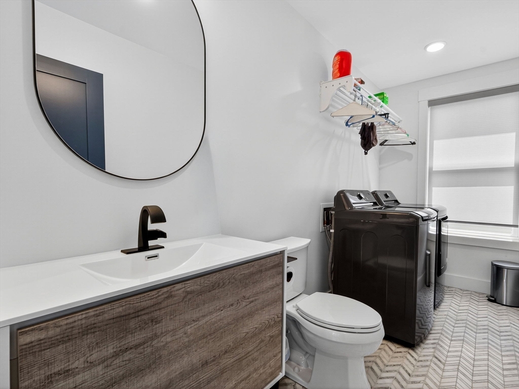 62 Governor Winthrop Rd, Ten Hills