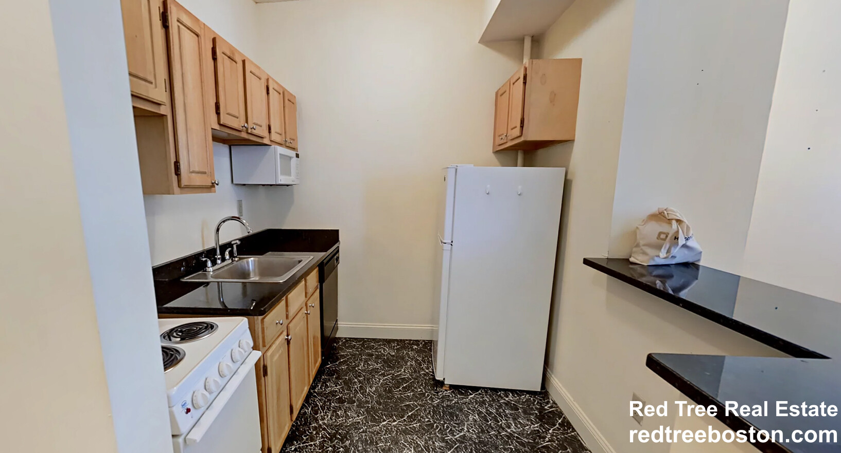 55 Queensberry St, Fenway