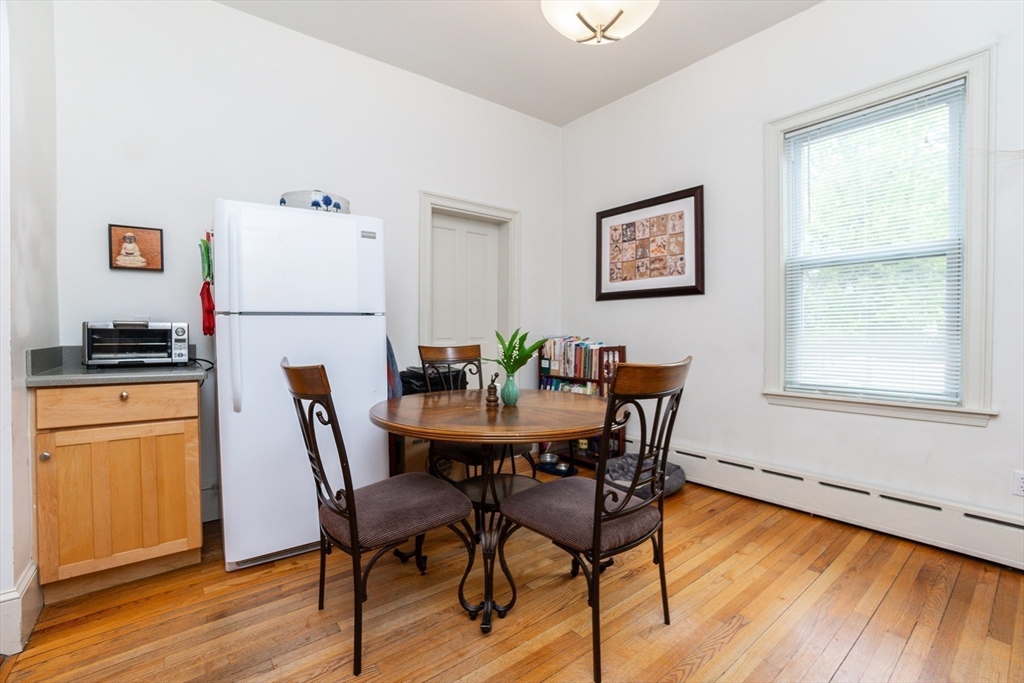 101 Central Ave, Newtonville