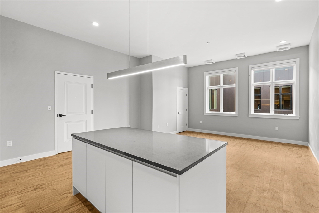 524 Main St, Melrose